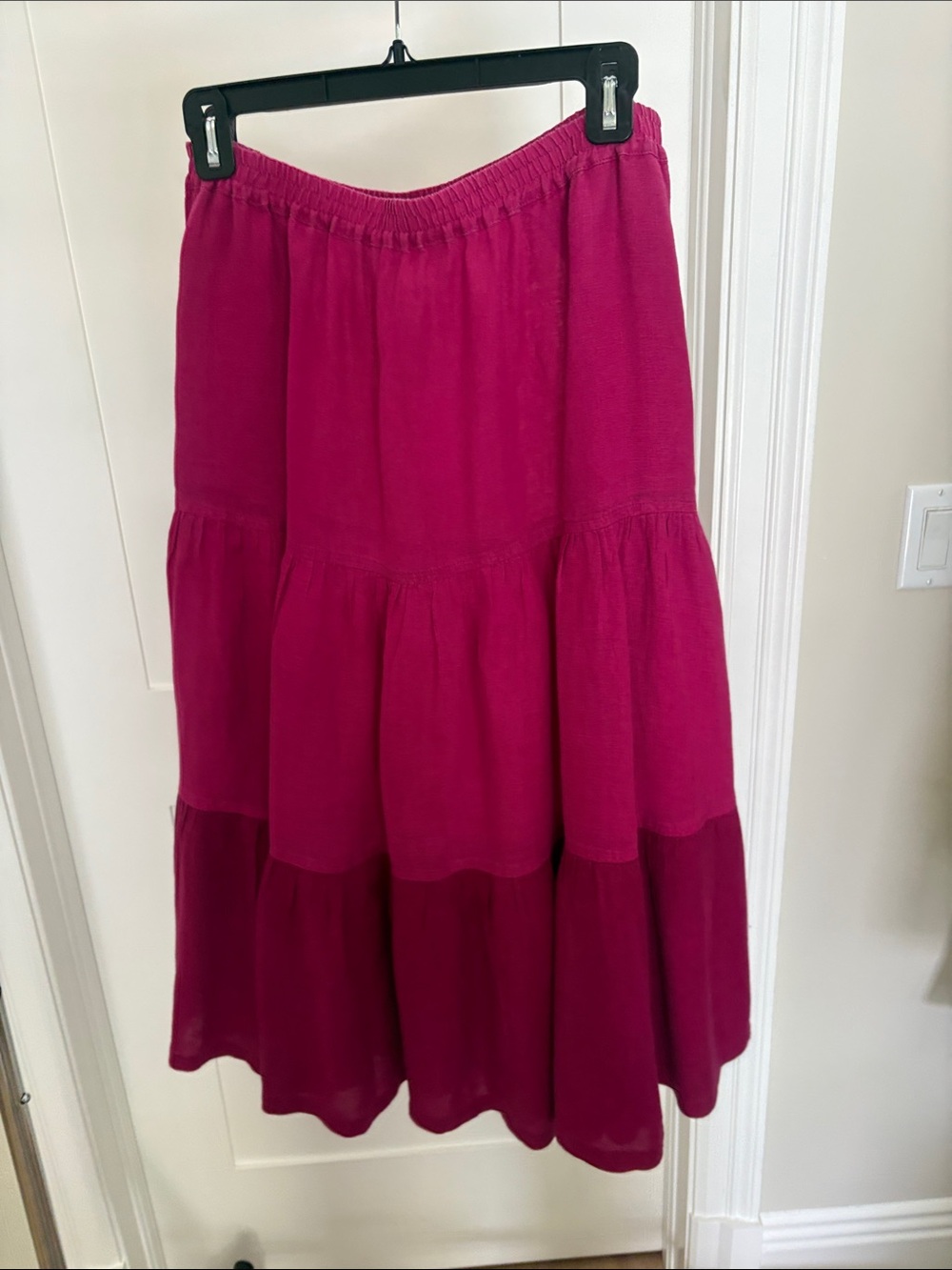 eskandar Two-Tone Tiered Midi Skirt in Bright Magenta